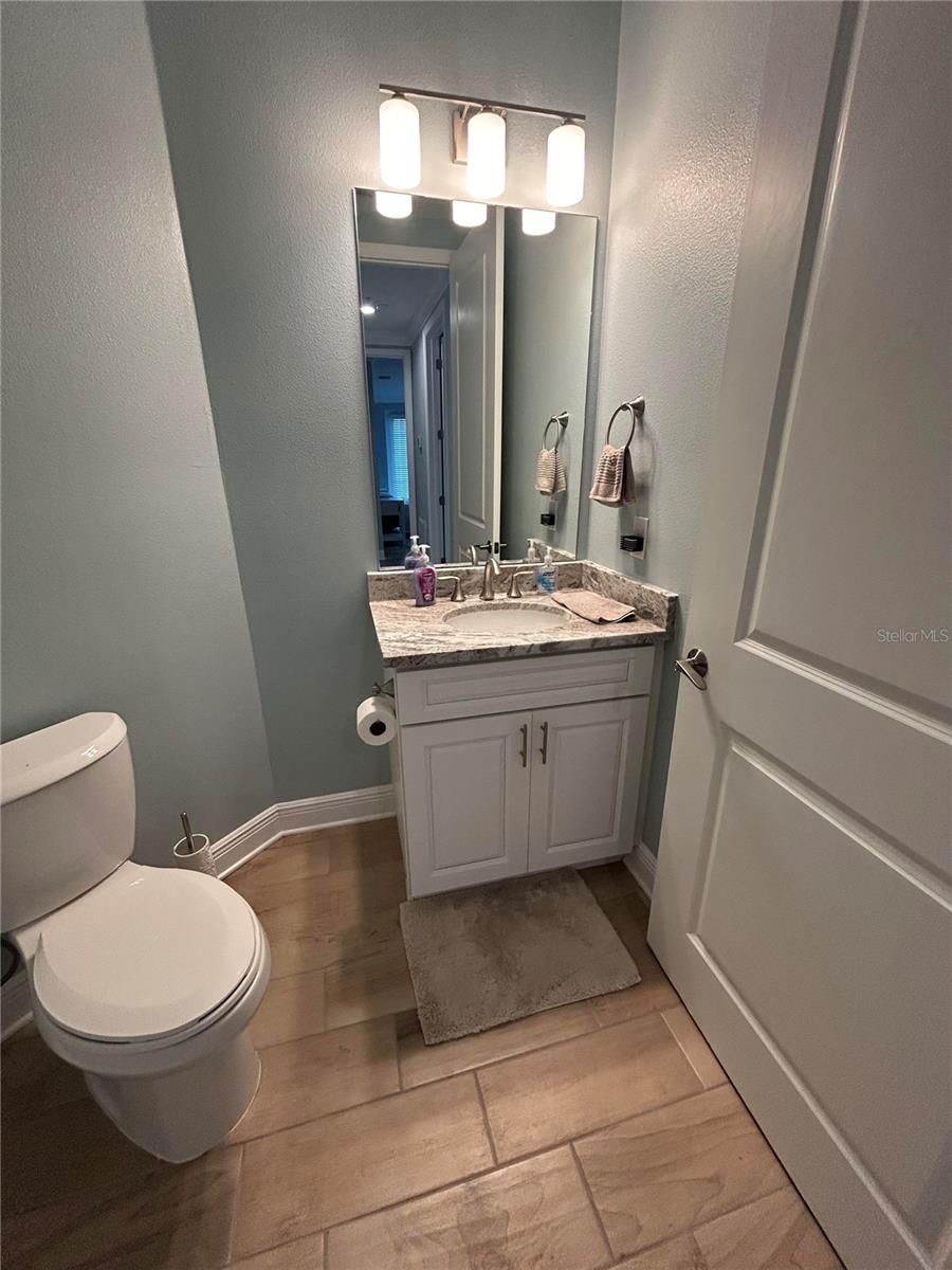 3426 79th Street Cir W #203 Property Photo 11