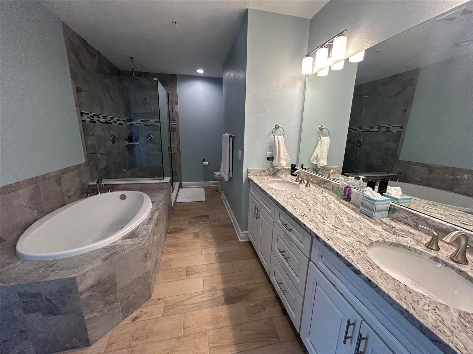 3426 79th Street Cir W #203 Property Photo 15