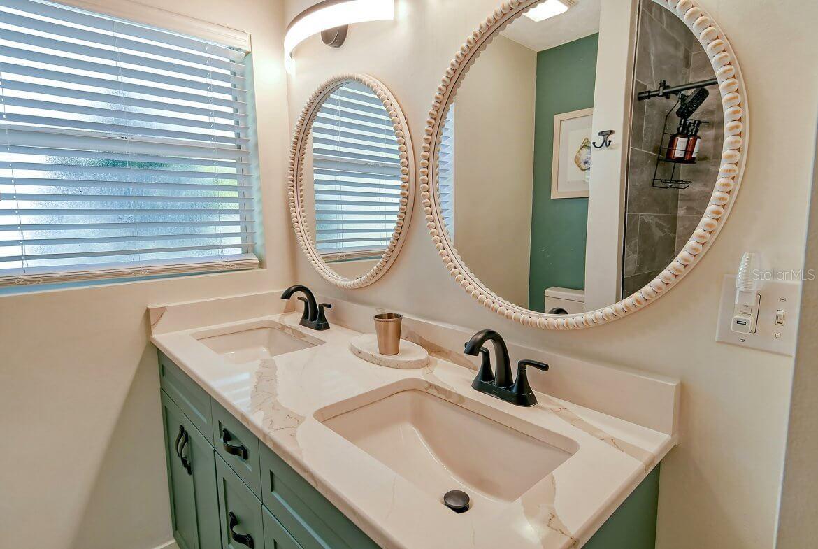 314 28th St W Property Photo 15