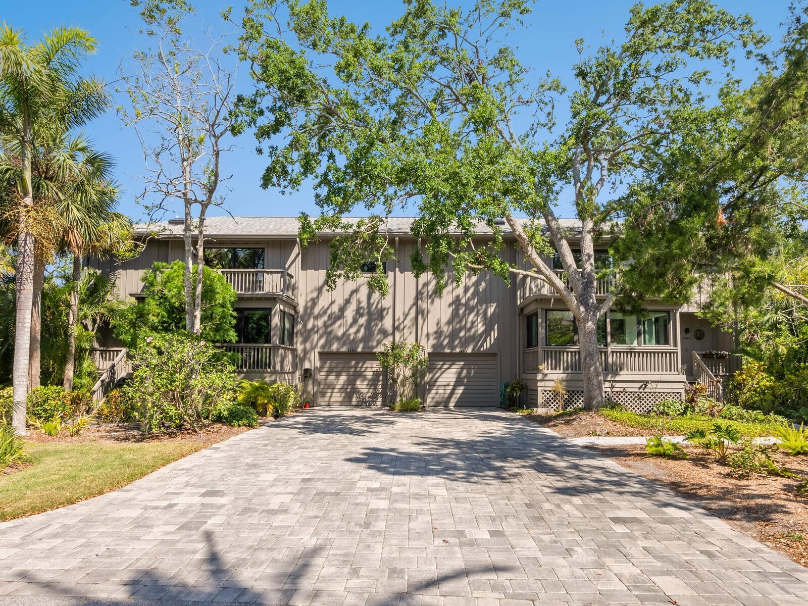 1493 Landings Lake Dr #32 Property Photo