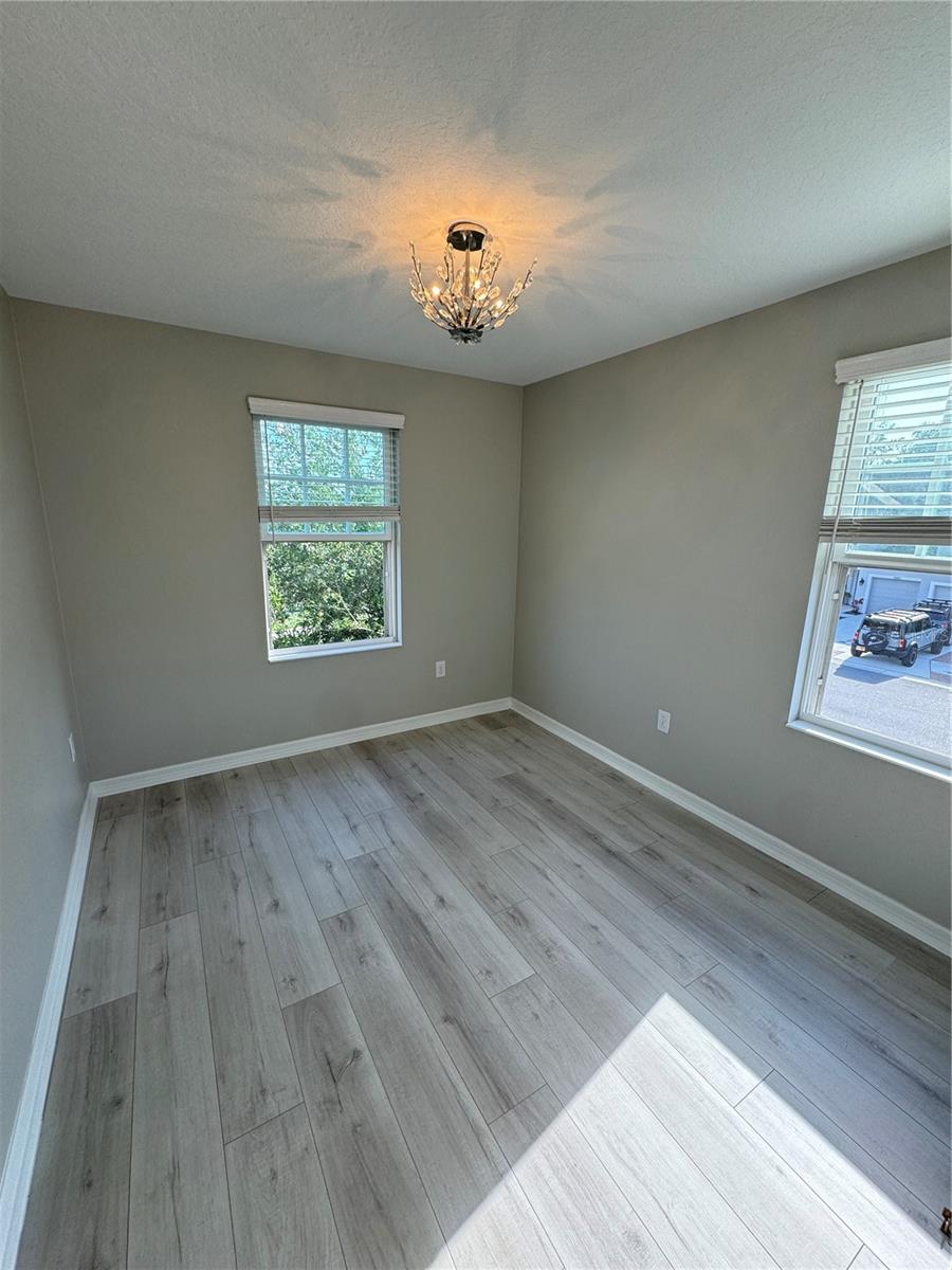 6104 Willowside St Property Photo 13