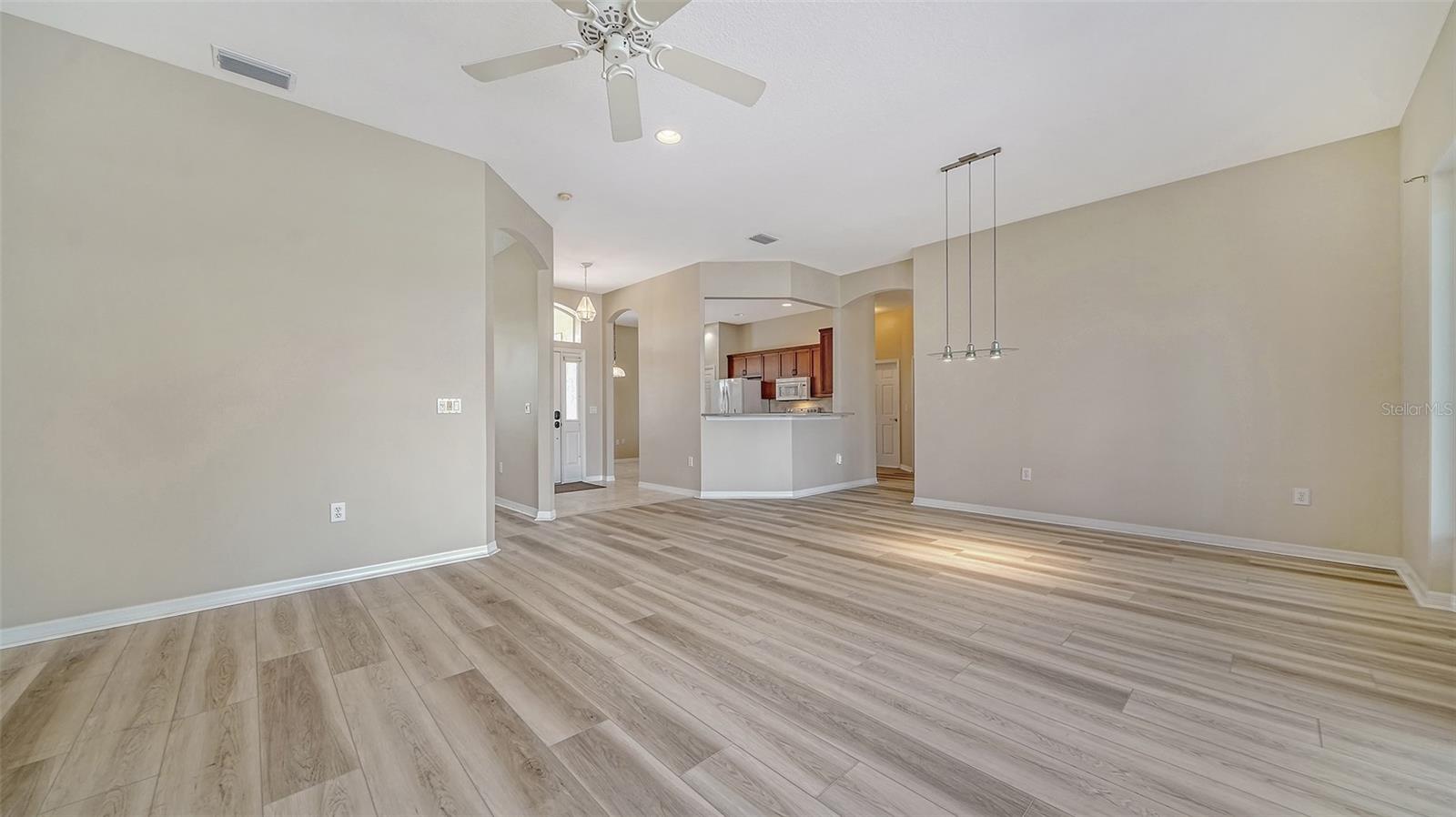 5939 Sandstone Ave Property Photo 8