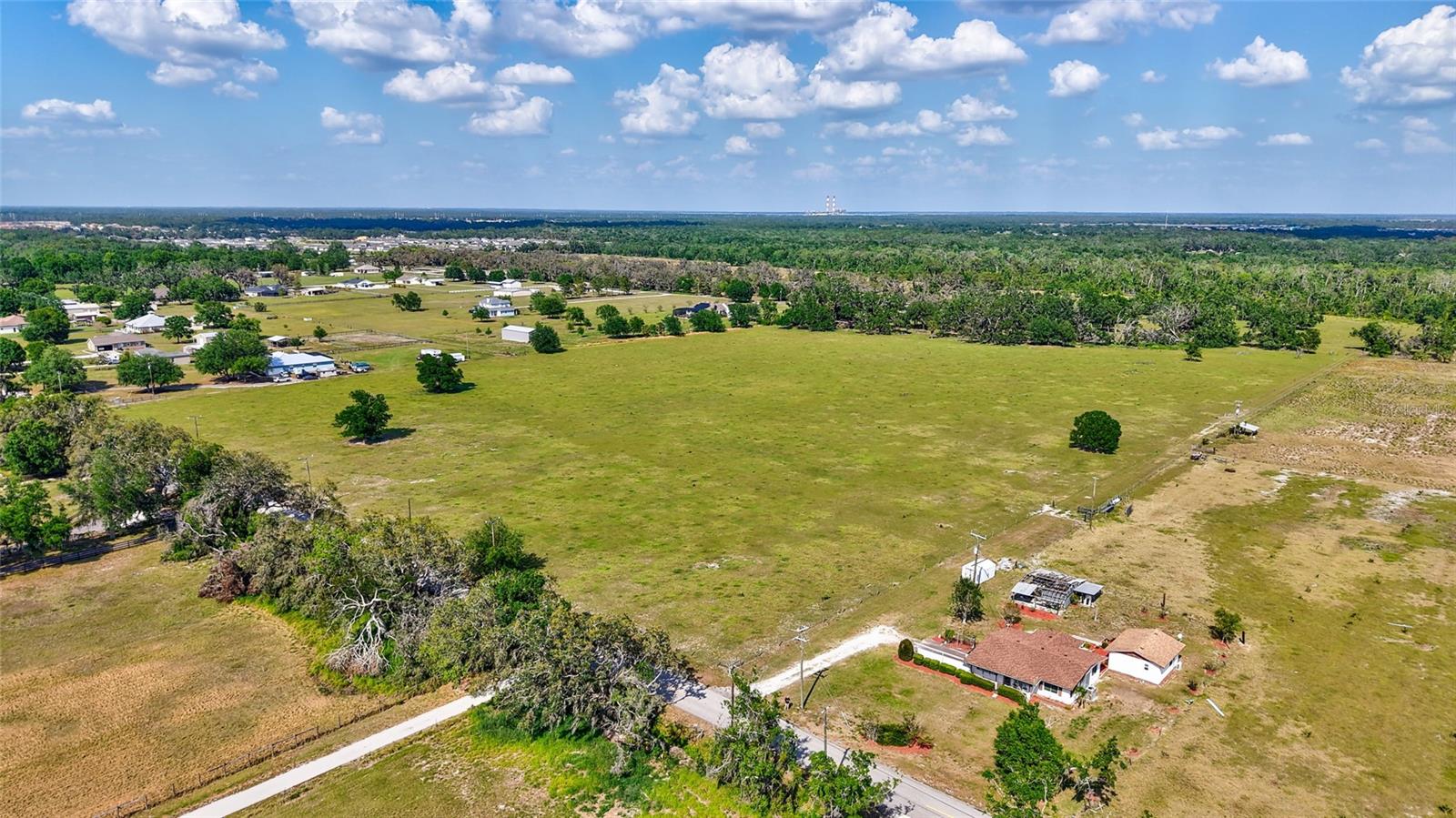5900 Spencer Parrish Rd Property Photo 12
