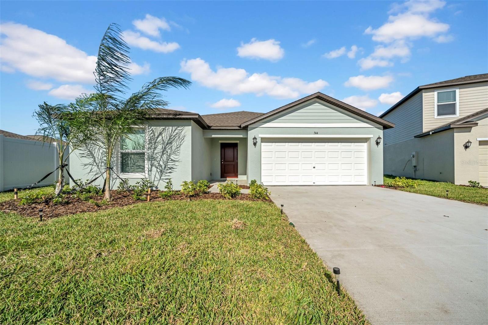 744 Osprey Roost Dr Property Photo