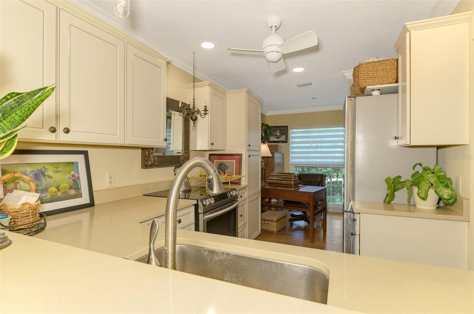 4489 Longmeadow #74 Property Photo 23
