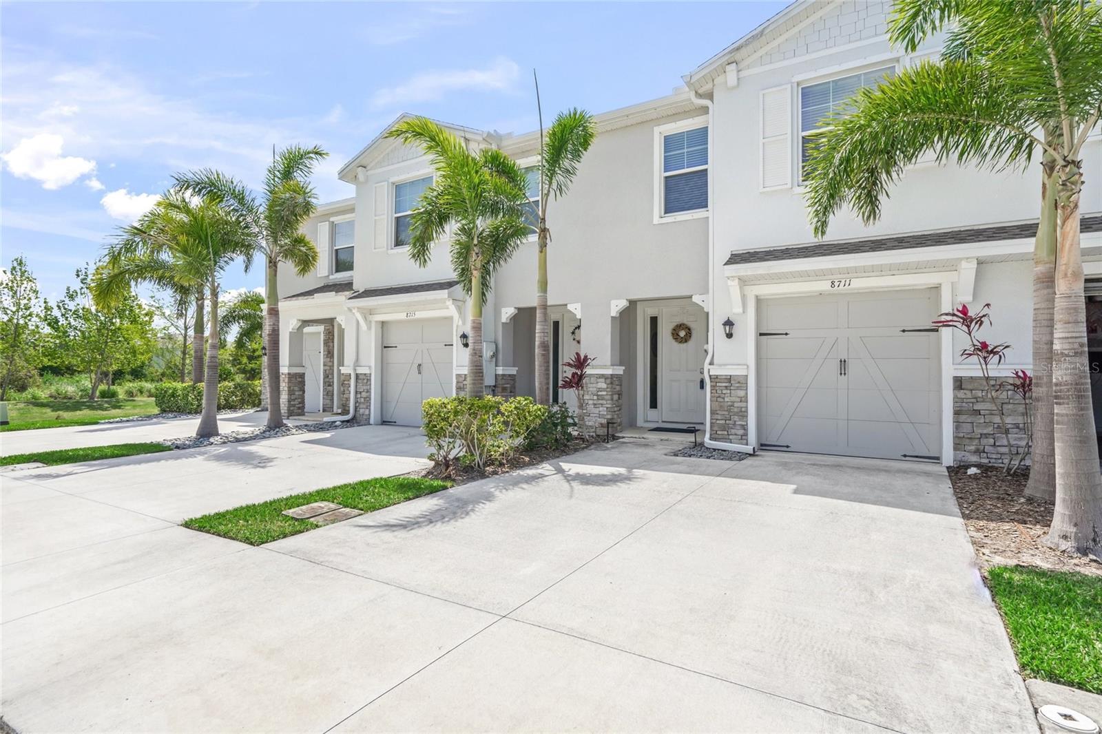 A4647991 Property Photo
