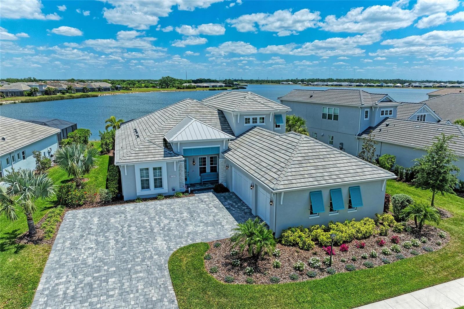 8059 WATERBEND TRL Picture