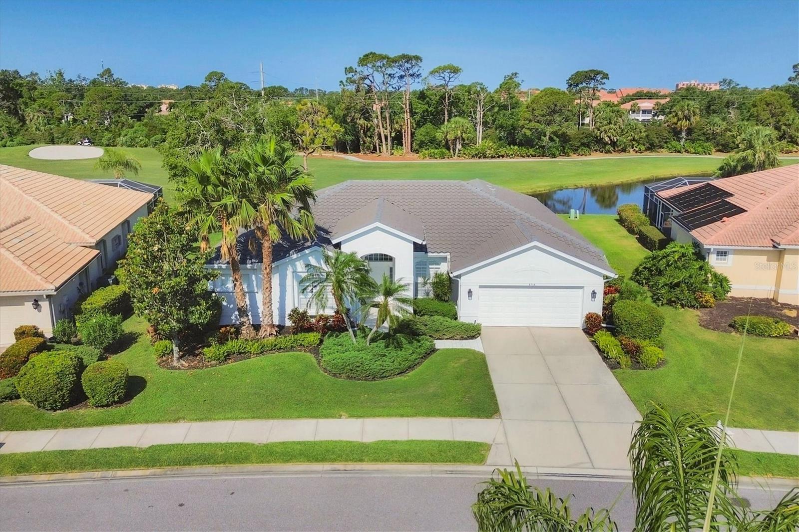 8718 Grey Oaks Ave Property Photo 4