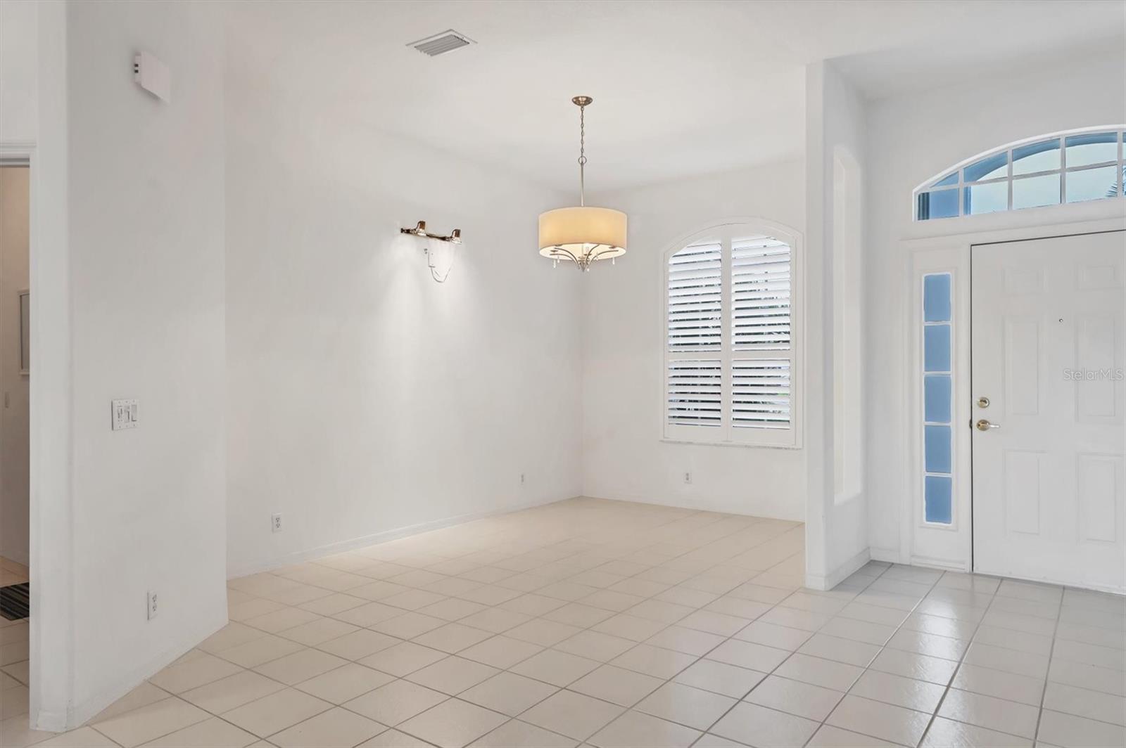 8718 Grey Oaks Ave Property Photo 12