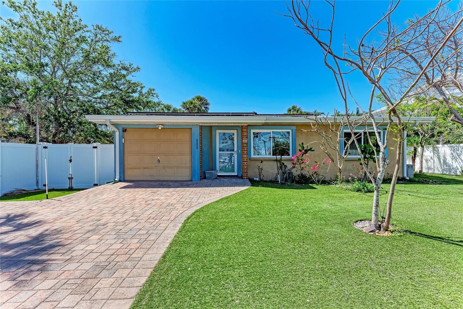 216 Archer Way Property Photo
