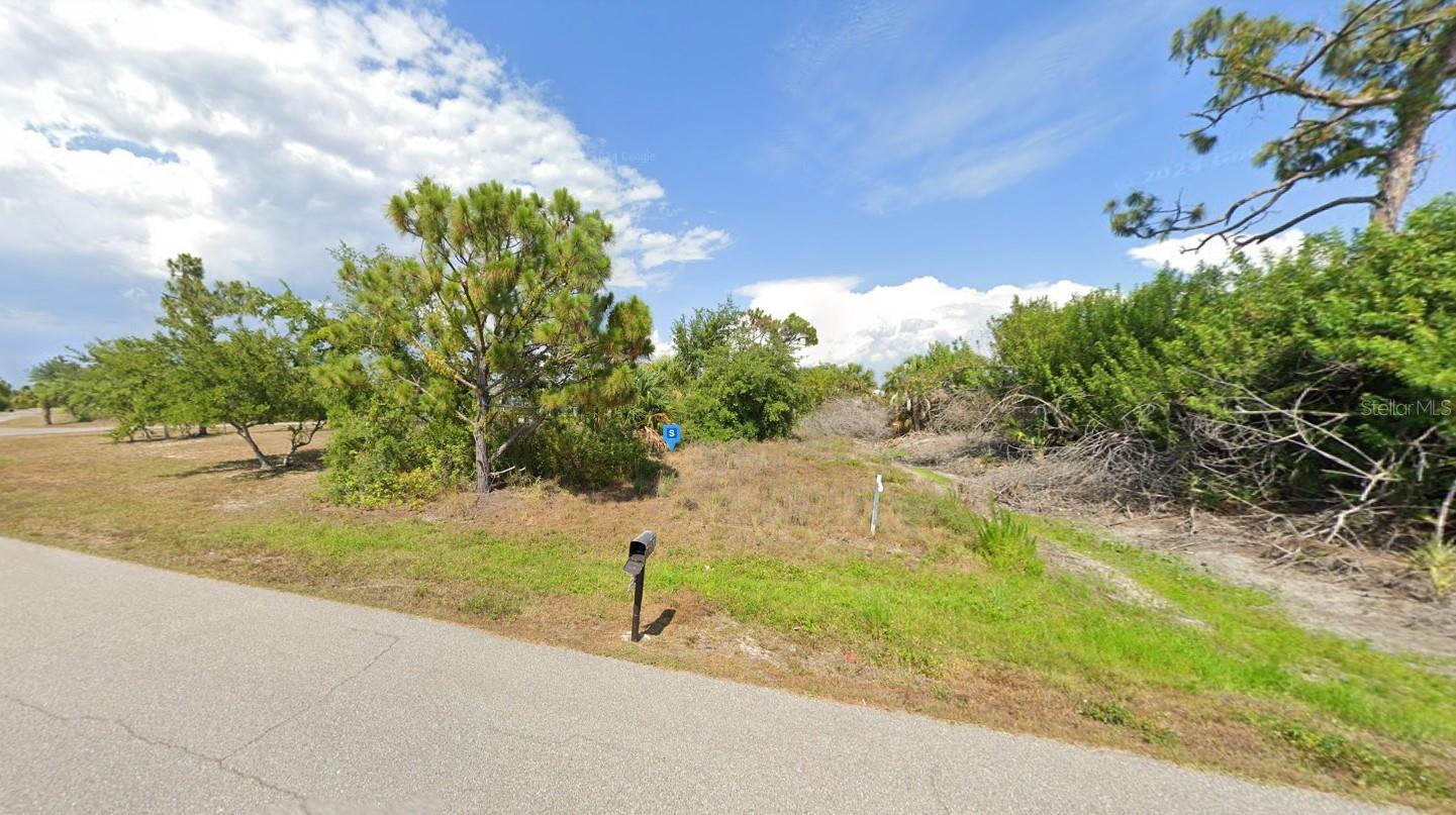9506 Little Rock St Property Photo 2