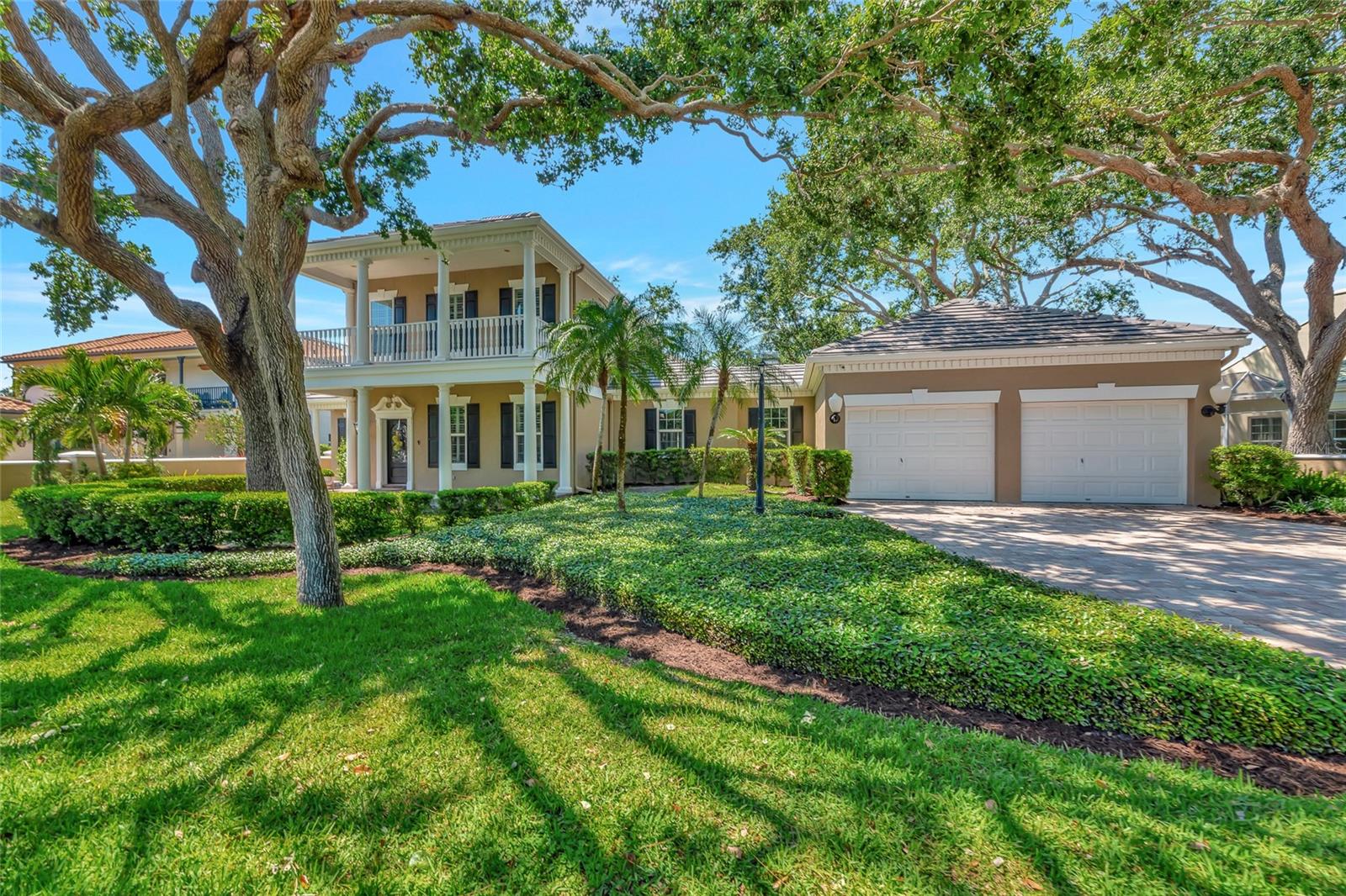 223 Saint James Park Property Photo