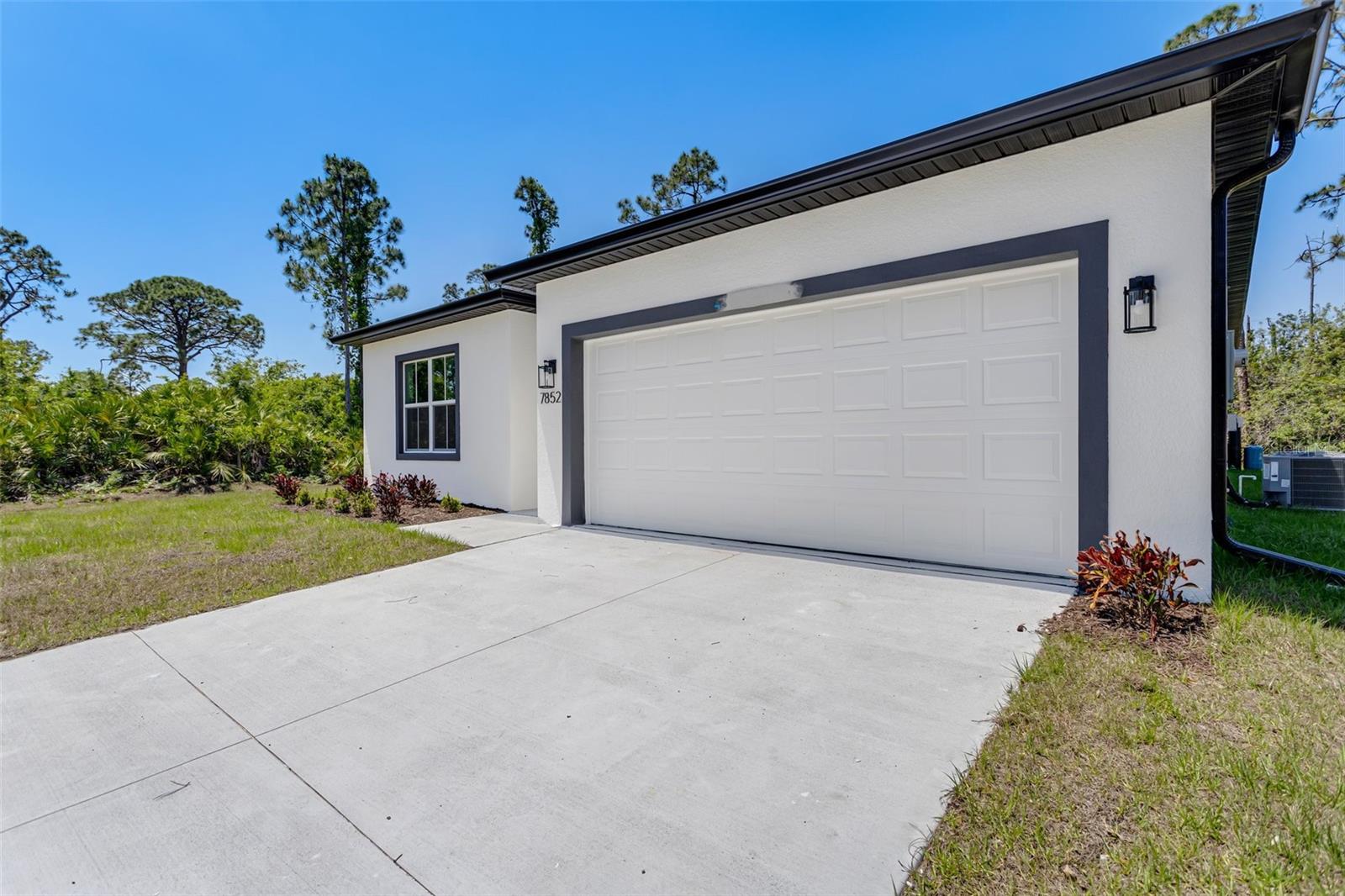 7852 Tasco Dr Property Photo 36