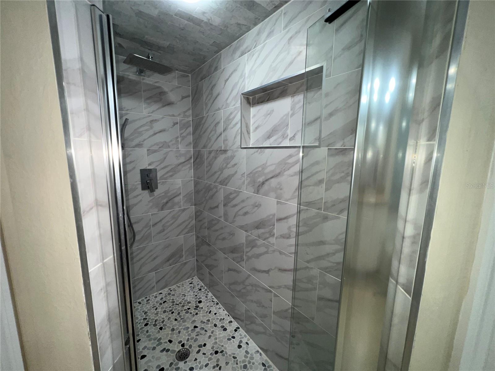 6435 Berkshire Pl Property Photo 25