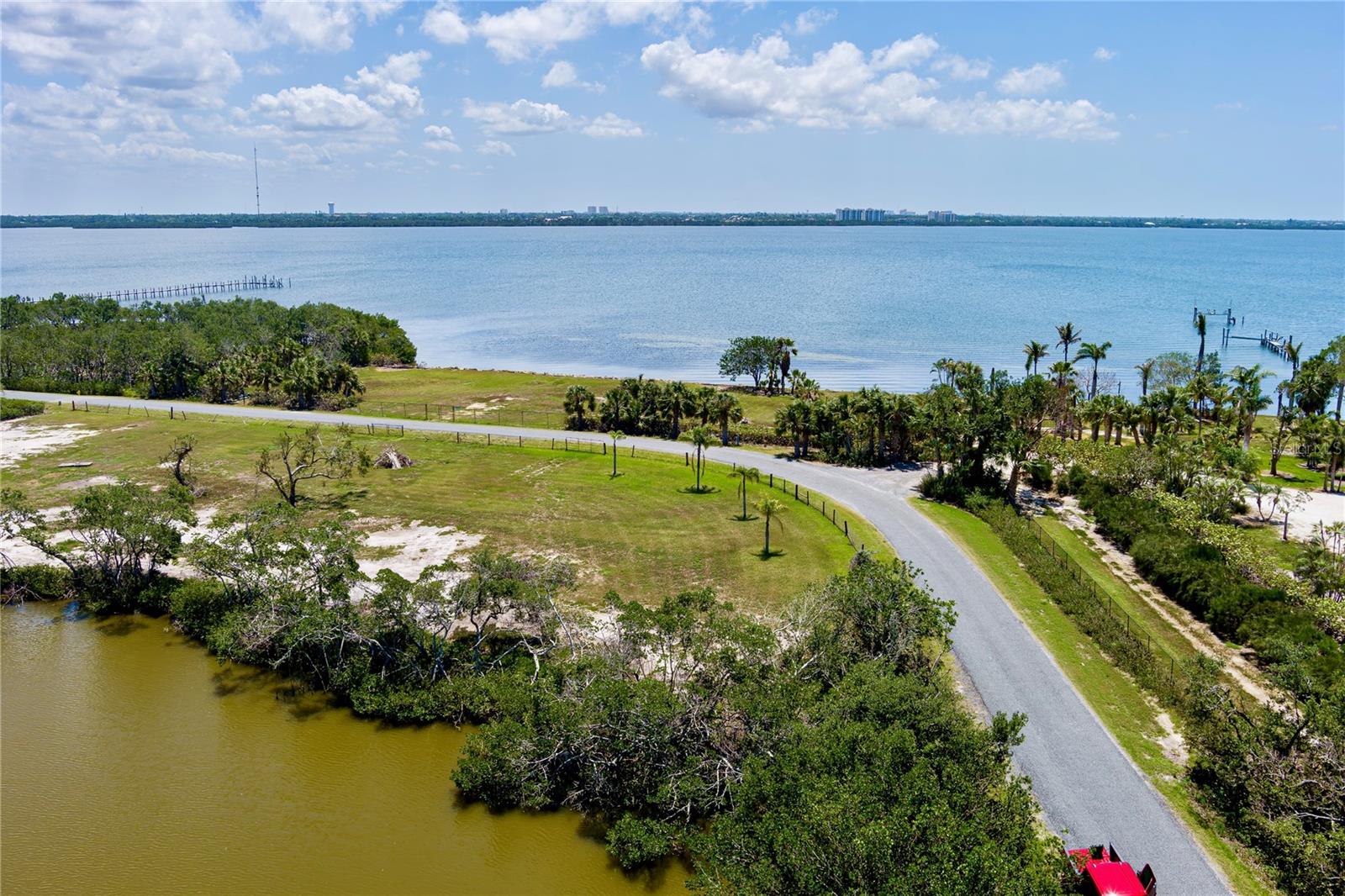 34250 Real Estate Listings Main Image