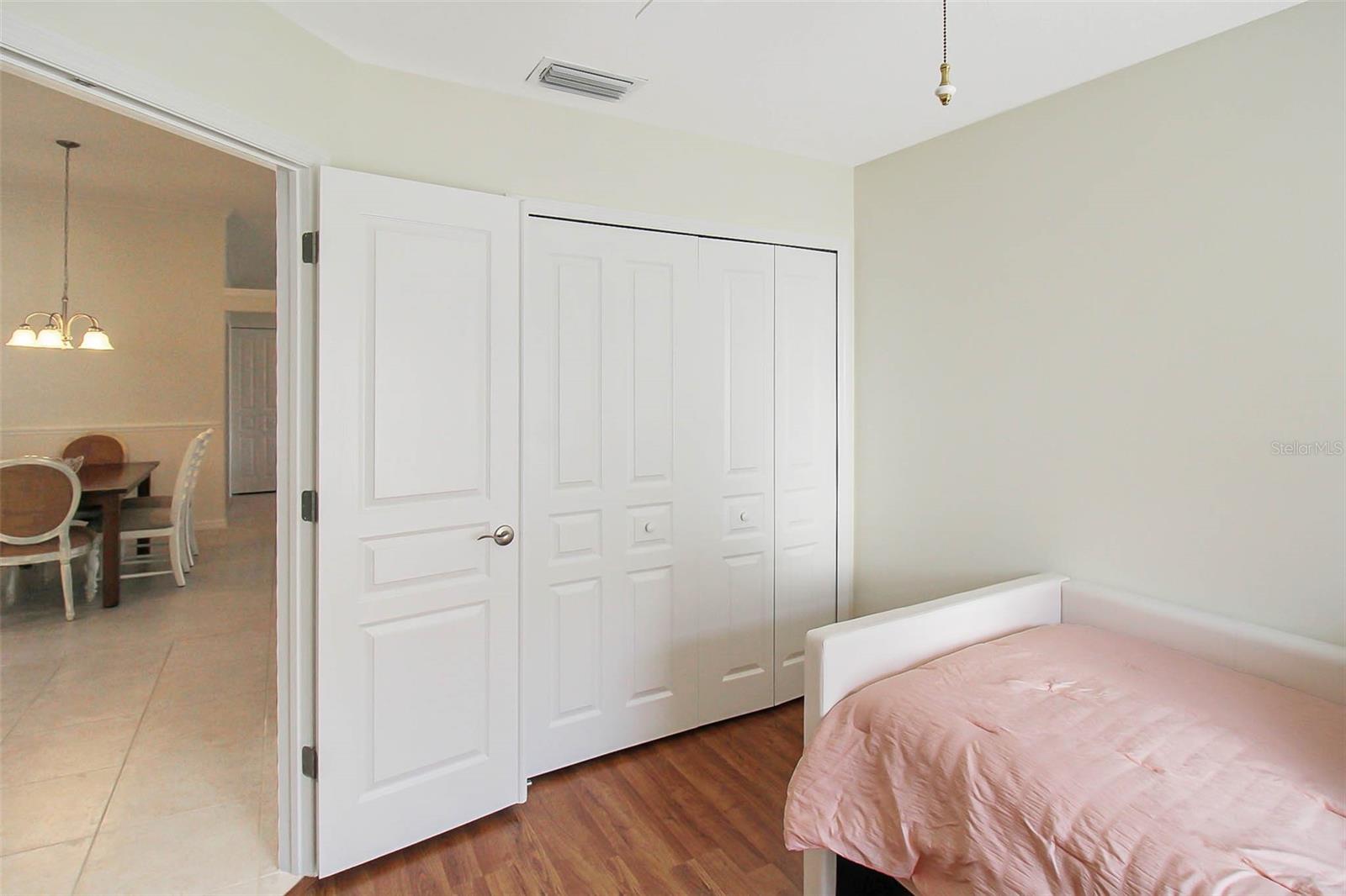 163 Braemar Ave Property Photo 11