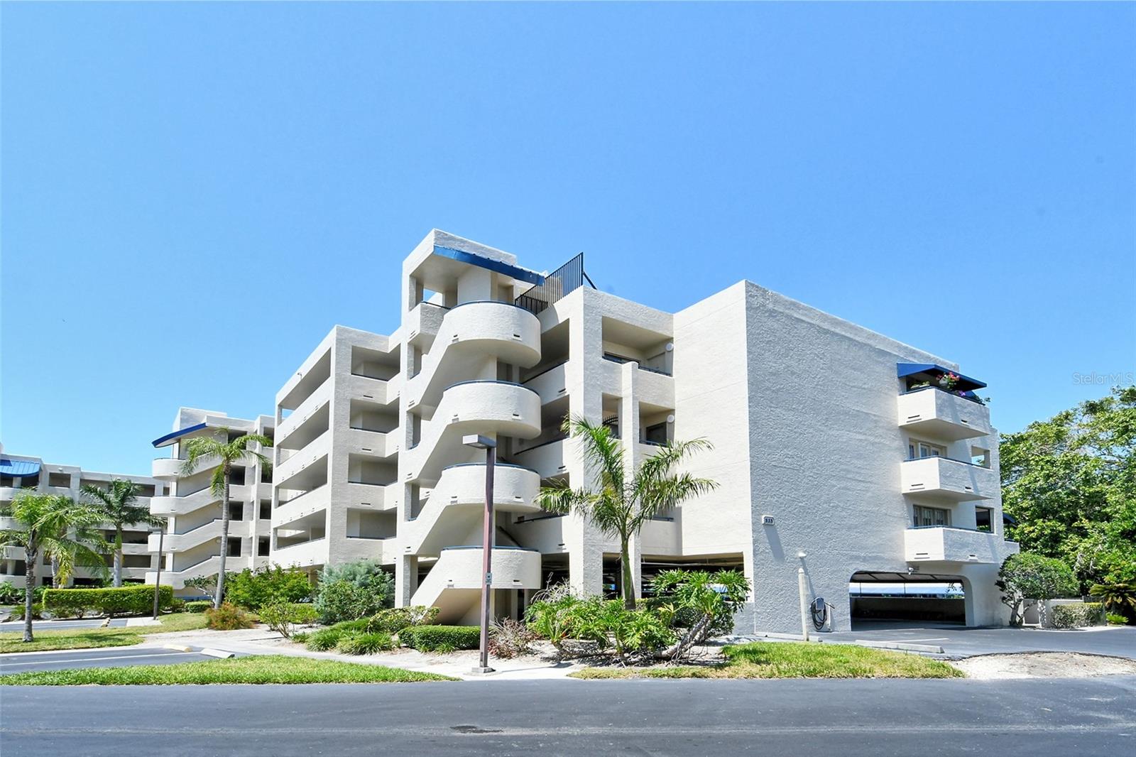 835 S Osprey Ave #310 Property Photo