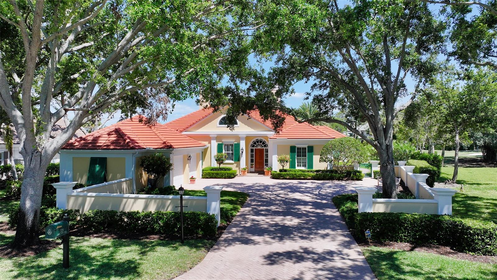 228 Saint James Park Property Photo