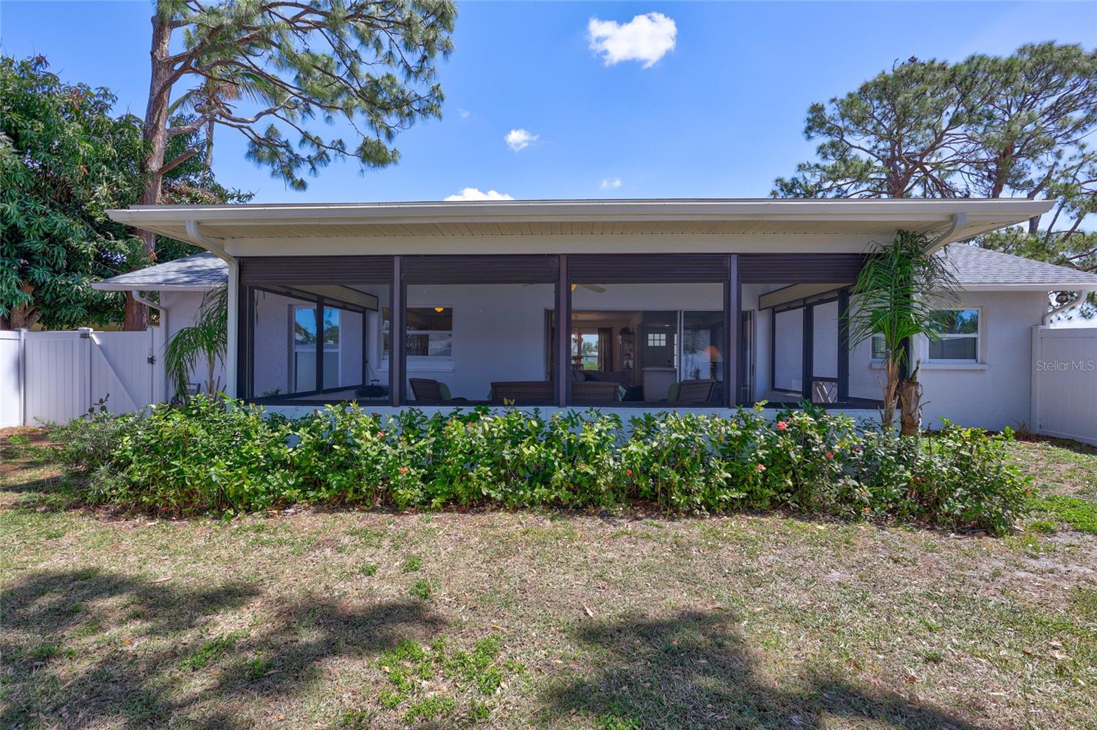 3978 Lemonwood Dr Property Photo 7