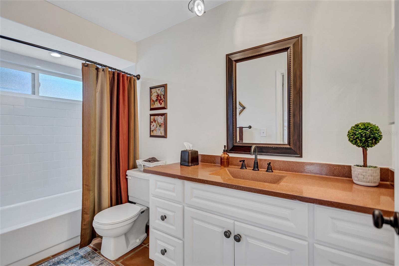 3978 Lemonwood Dr Property Photo 23