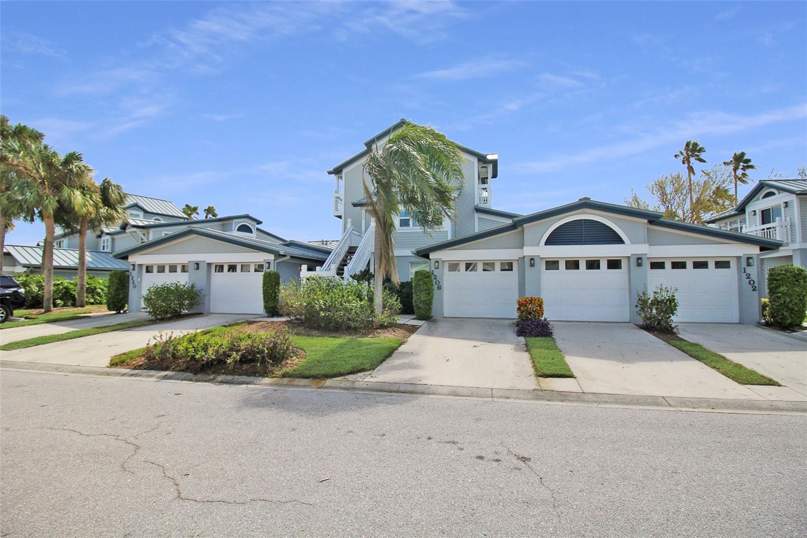 1206 SIESTA BAYSIDE DR #1206B Property Photo 1