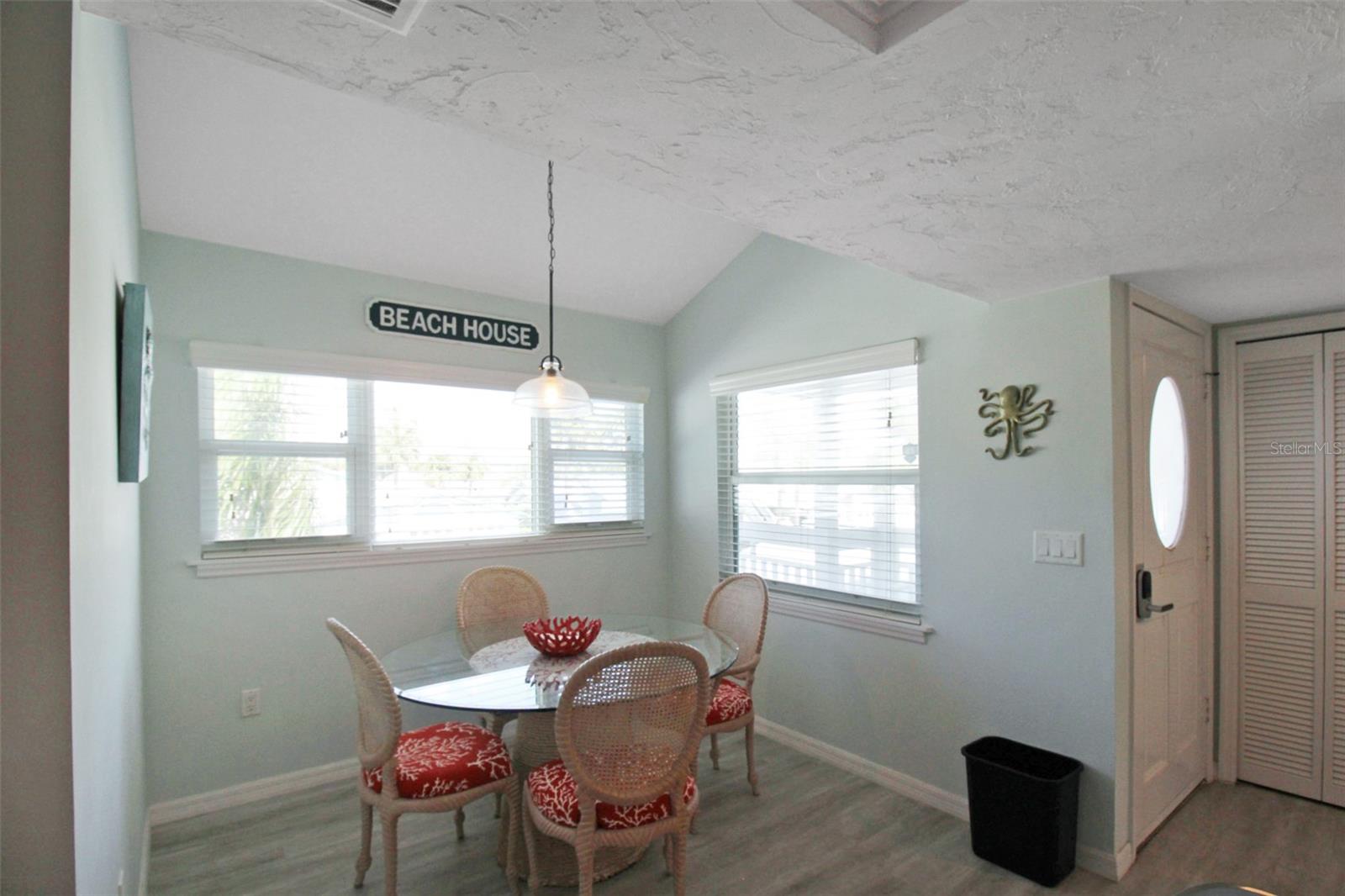 1206 Siesta Bayside Dr #1206b Property Photo 9