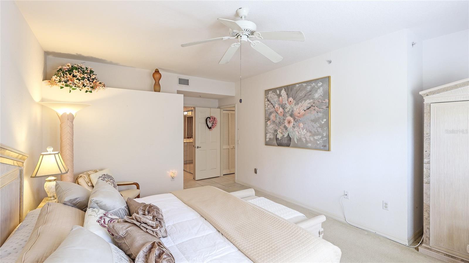6770 Fairway Gardens Dr Property Photo 16