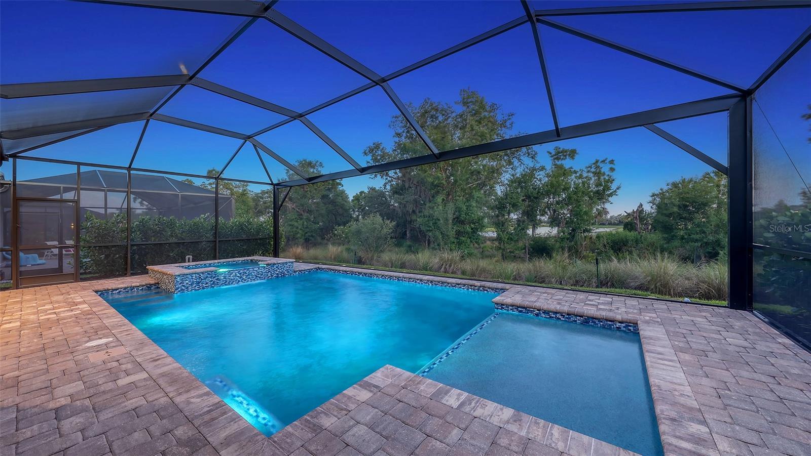 16742 Savory Mist Cir Property Photo 2