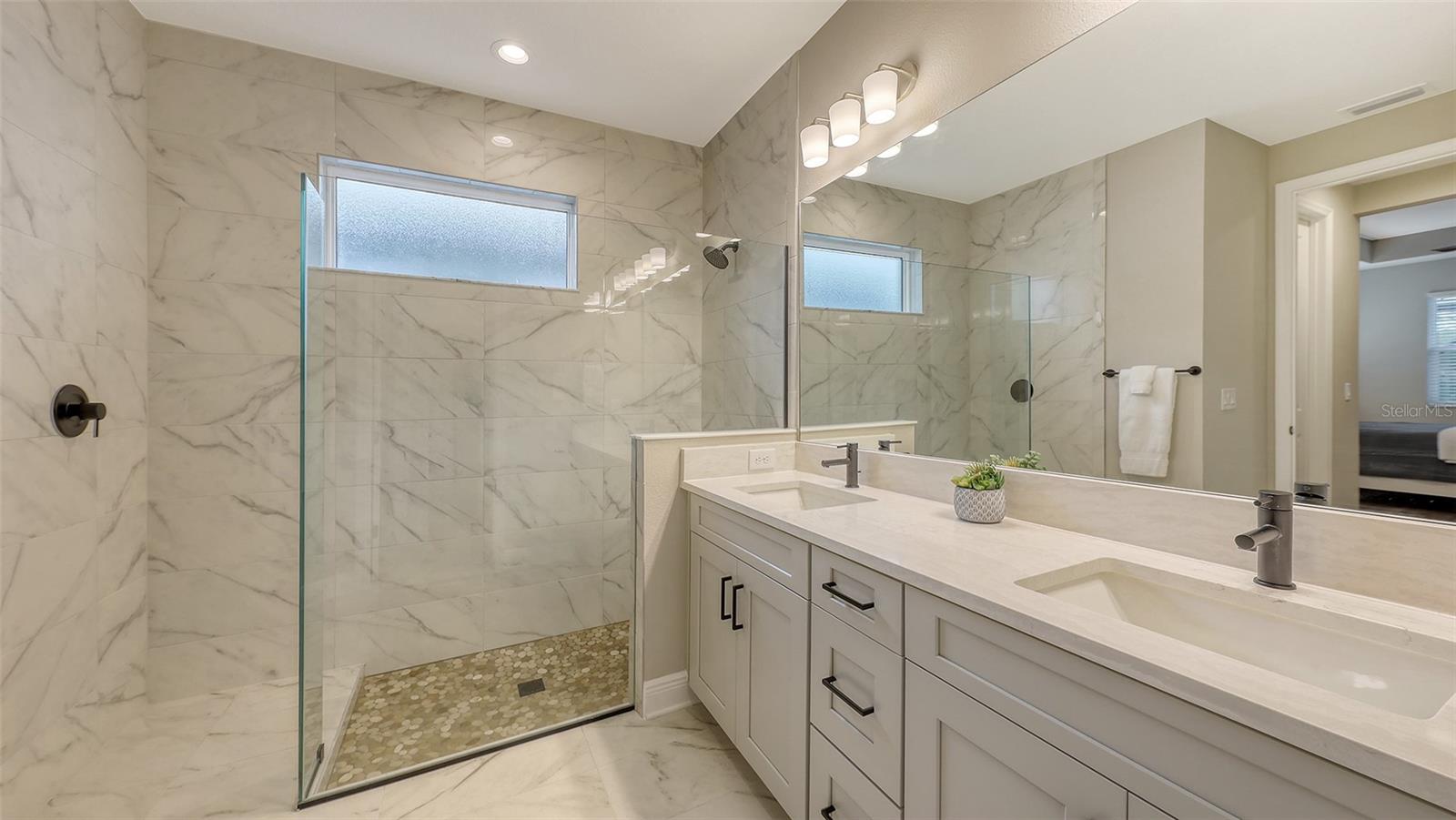 16742 Savory Mist Cir Property Photo 29