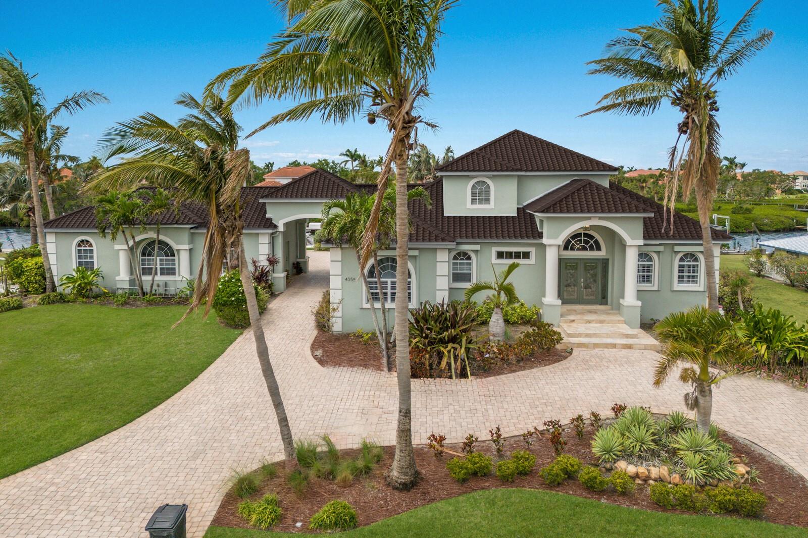 4355 Pompano Ln Property Photo