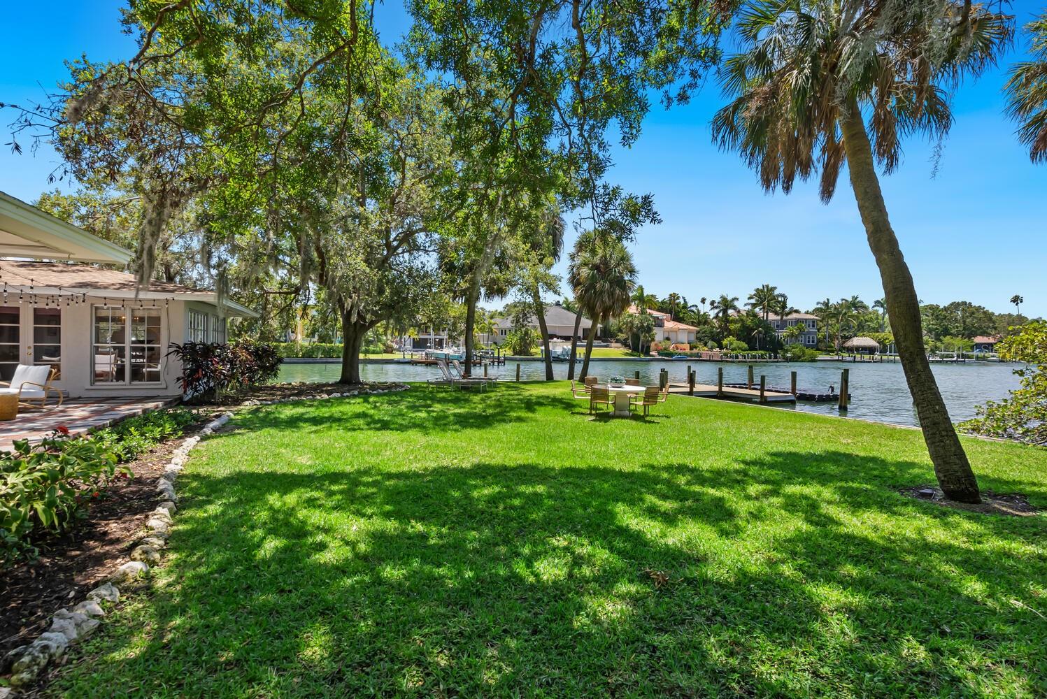 1542 Gulfview Dr Property Photo 17