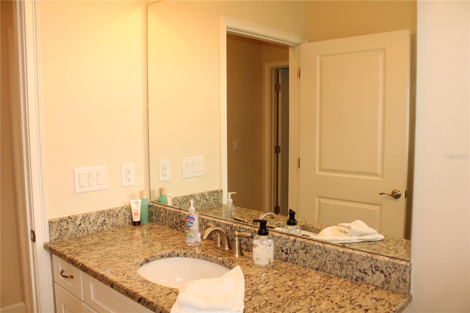 13711 Messina Loop #104 Property Photo 34
