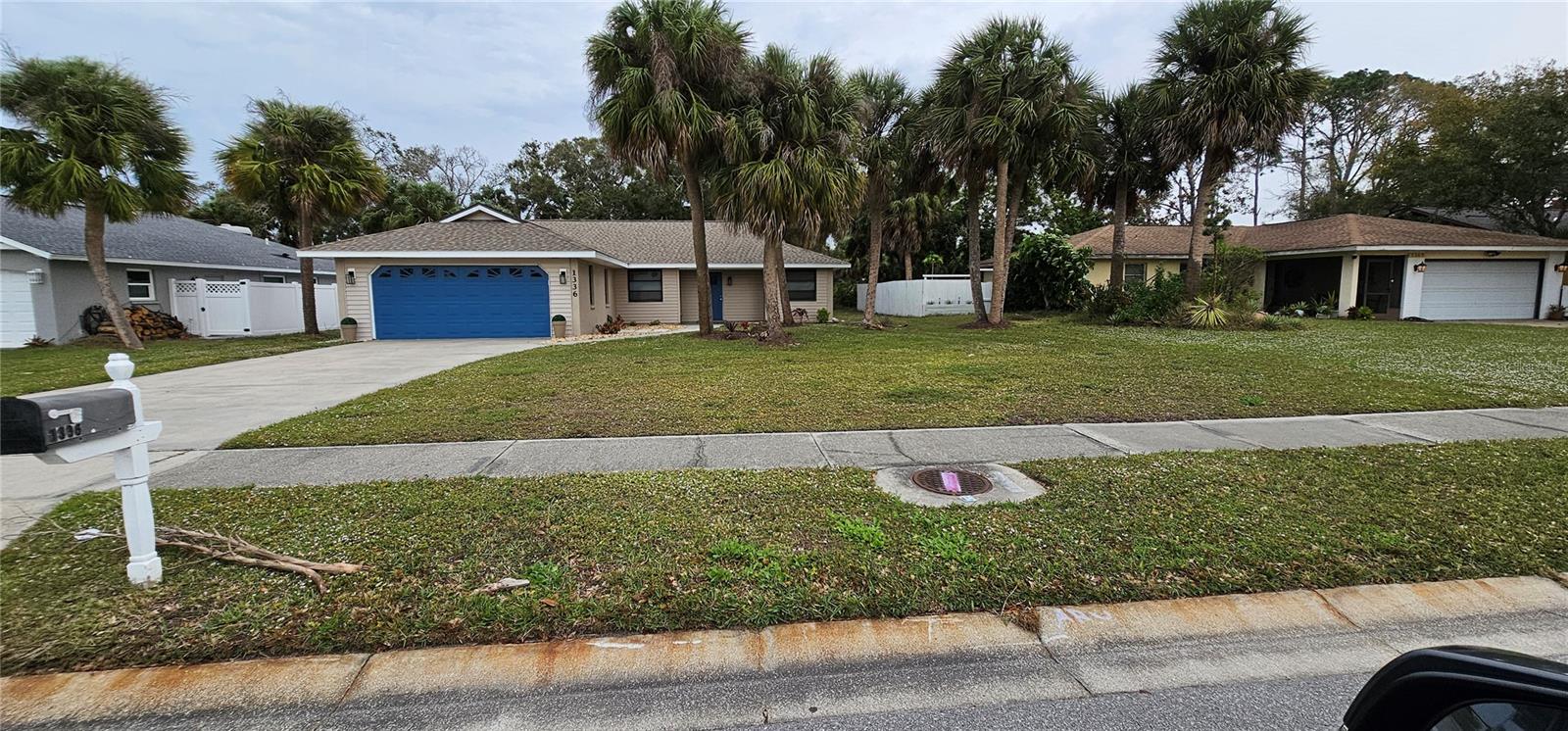 1336 Lucaya Ave Property Photo 3