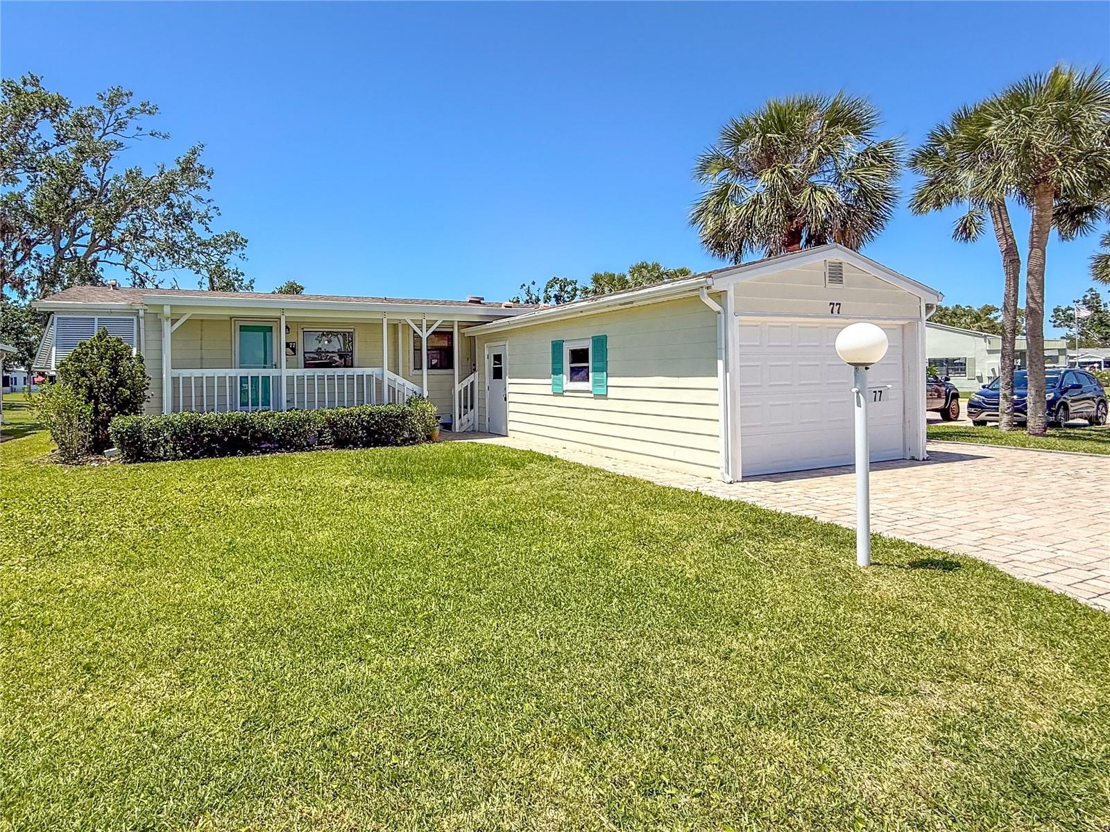 77 Spoonbill Ln Property Photo