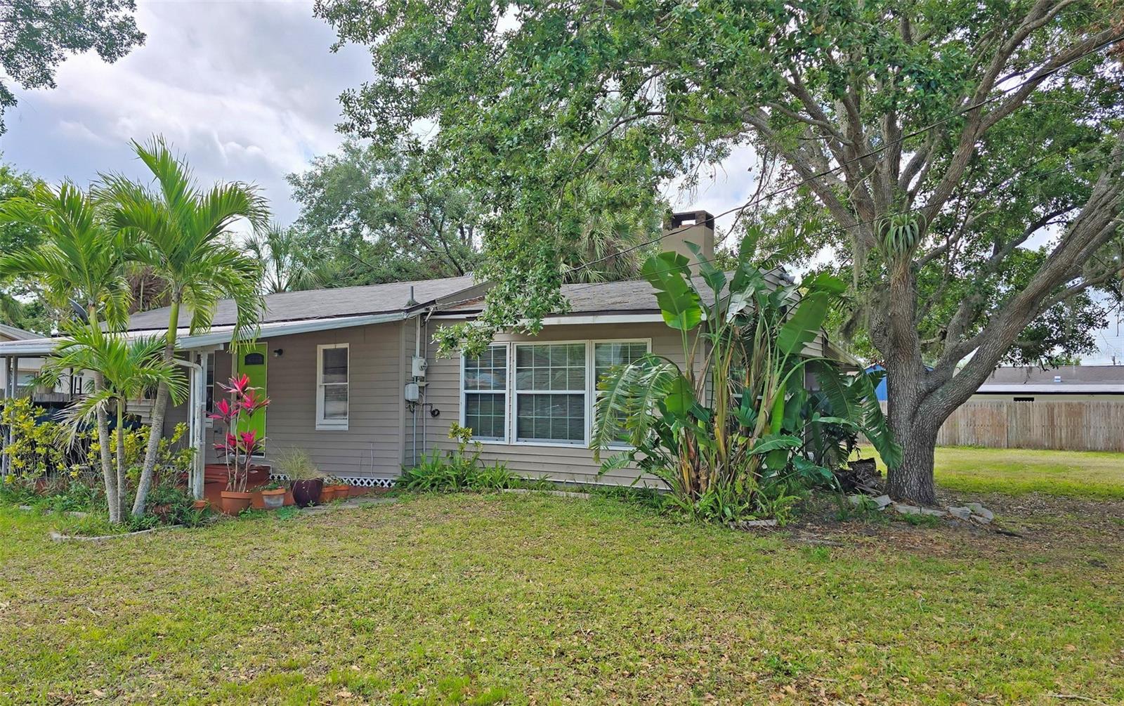 2906 Arlington St Property Photo