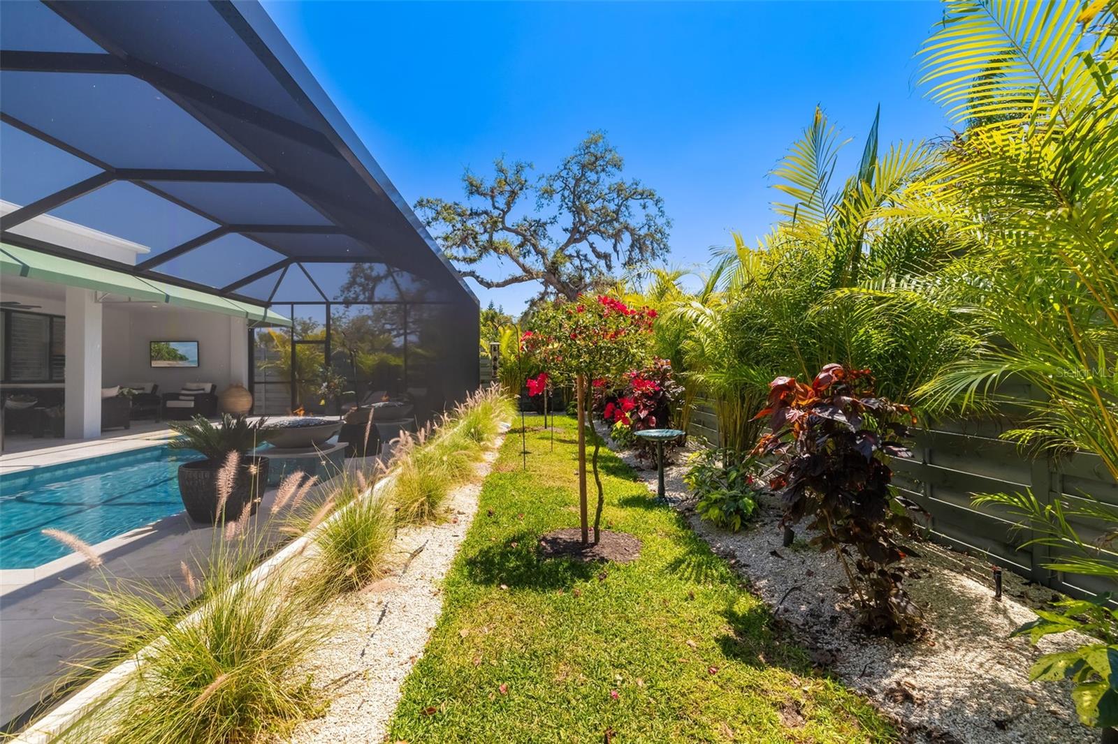 1842 Kenilworth St Property Photo 60