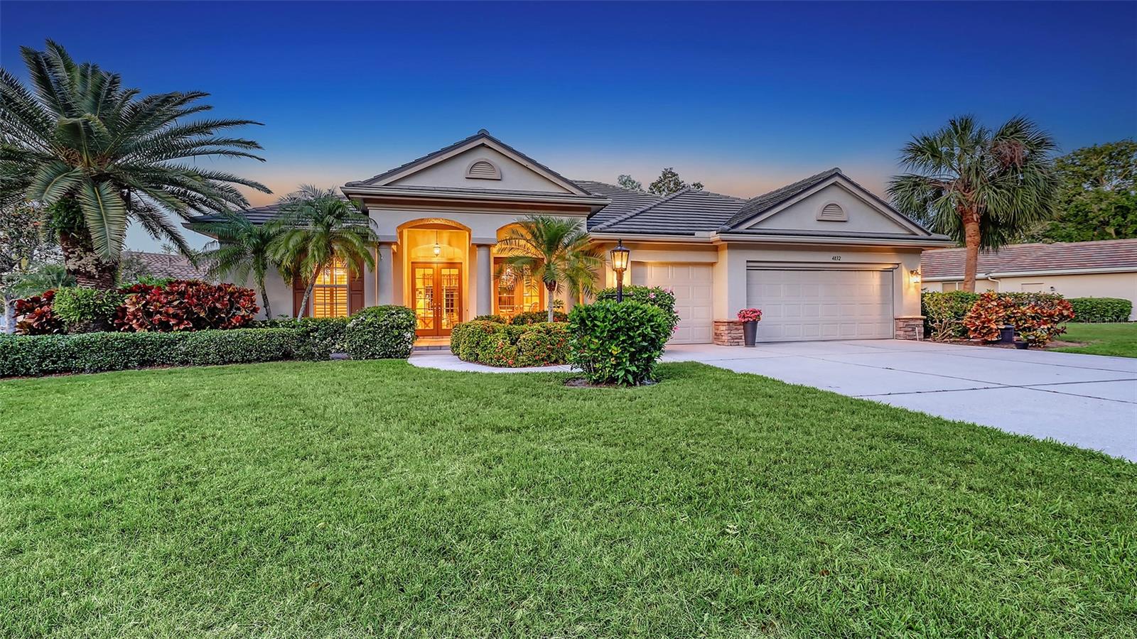 4832 Carrington Cir Property Photo