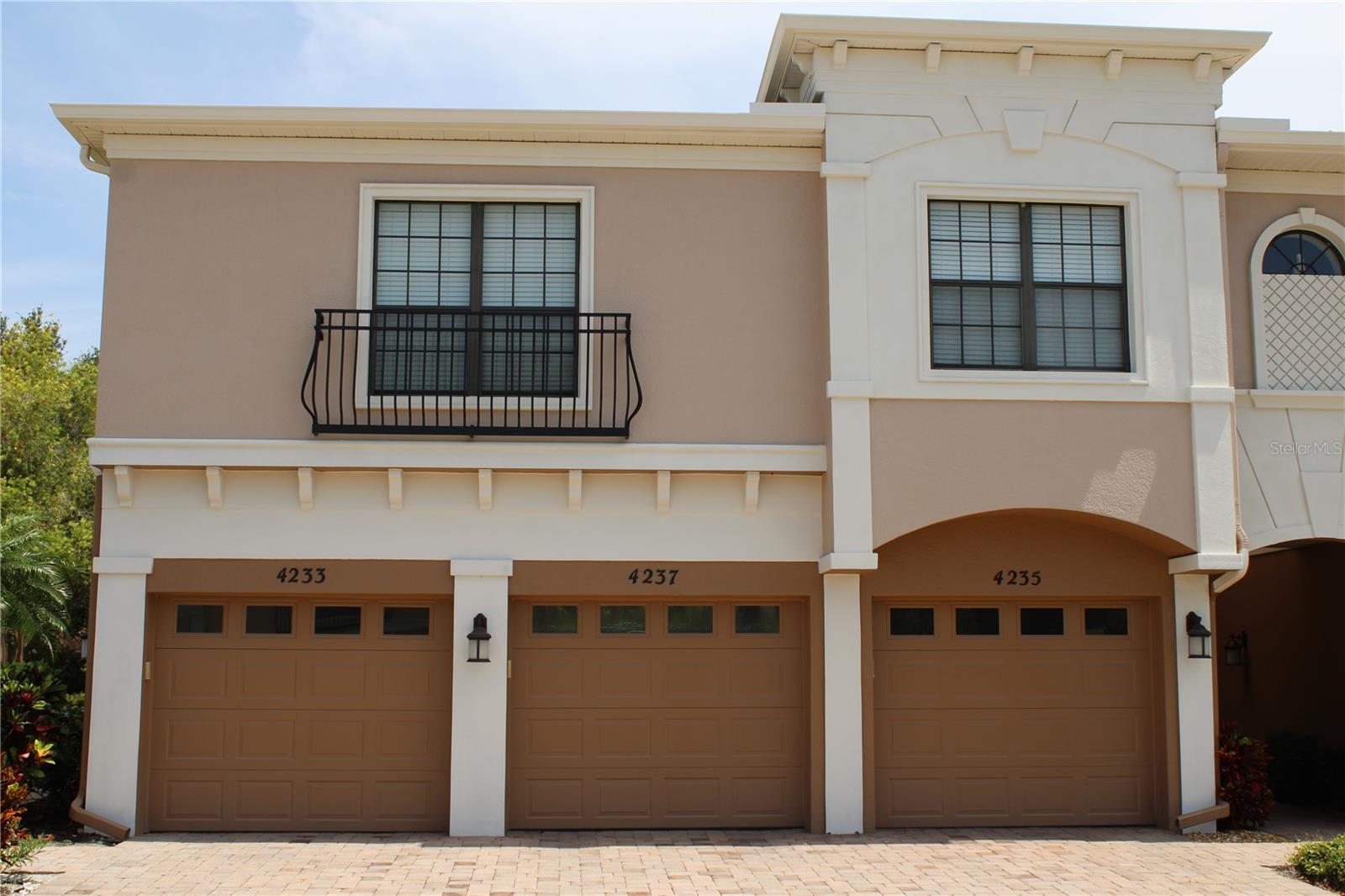 4233 Overture Cir #4233 Property Photo 1