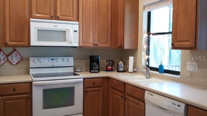 4233 Overture Cir #4233 Property Photo 4