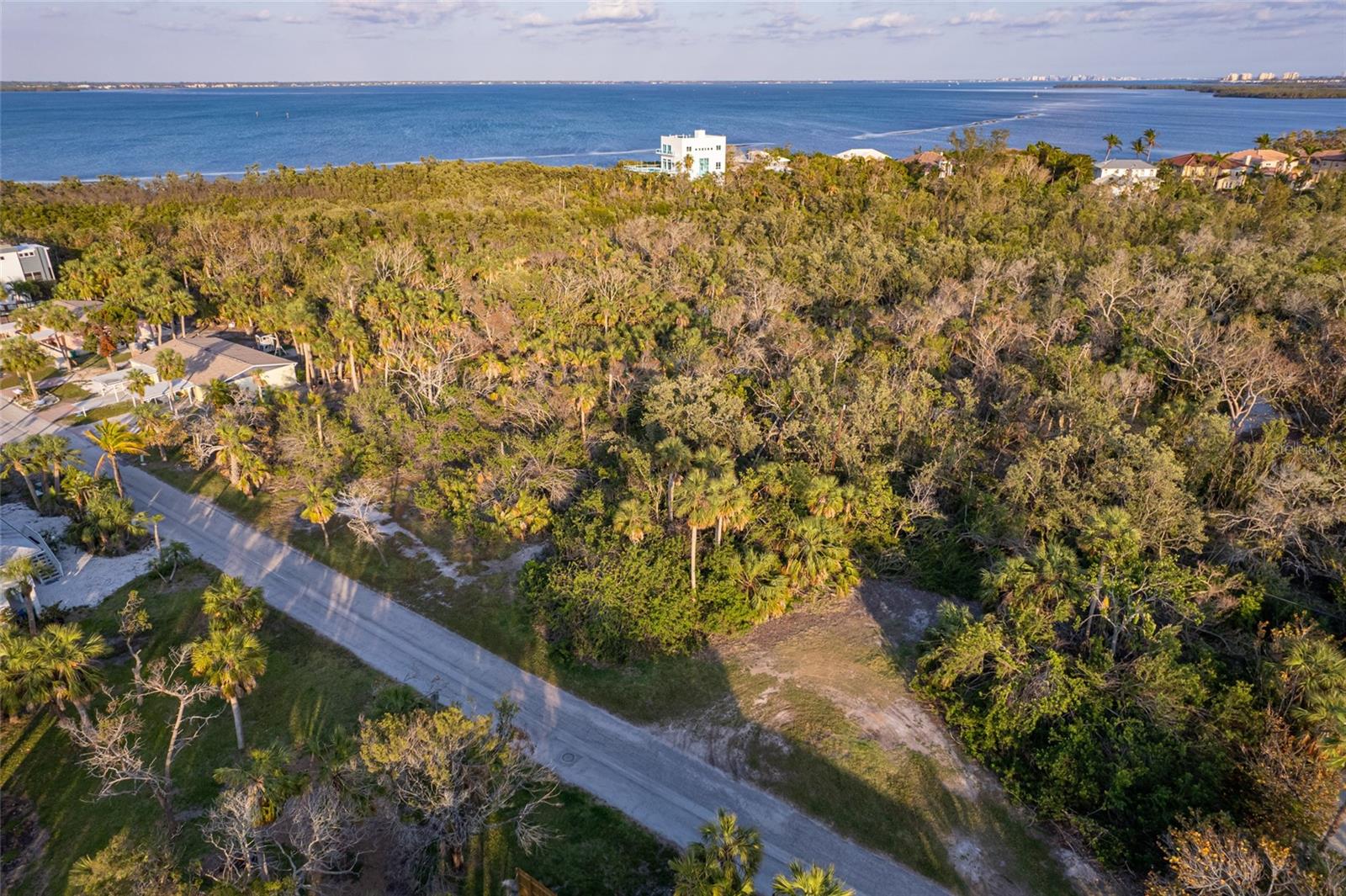 560 Gulf Bay Rd Property Photo 14