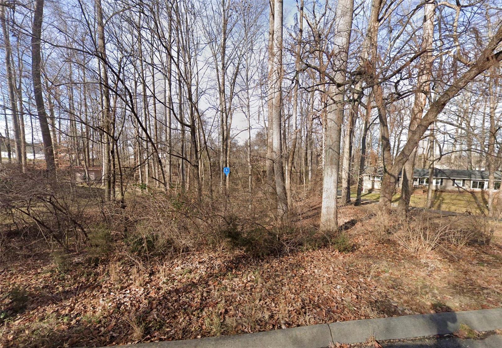 5 Red Oak Cir Property Photo 2