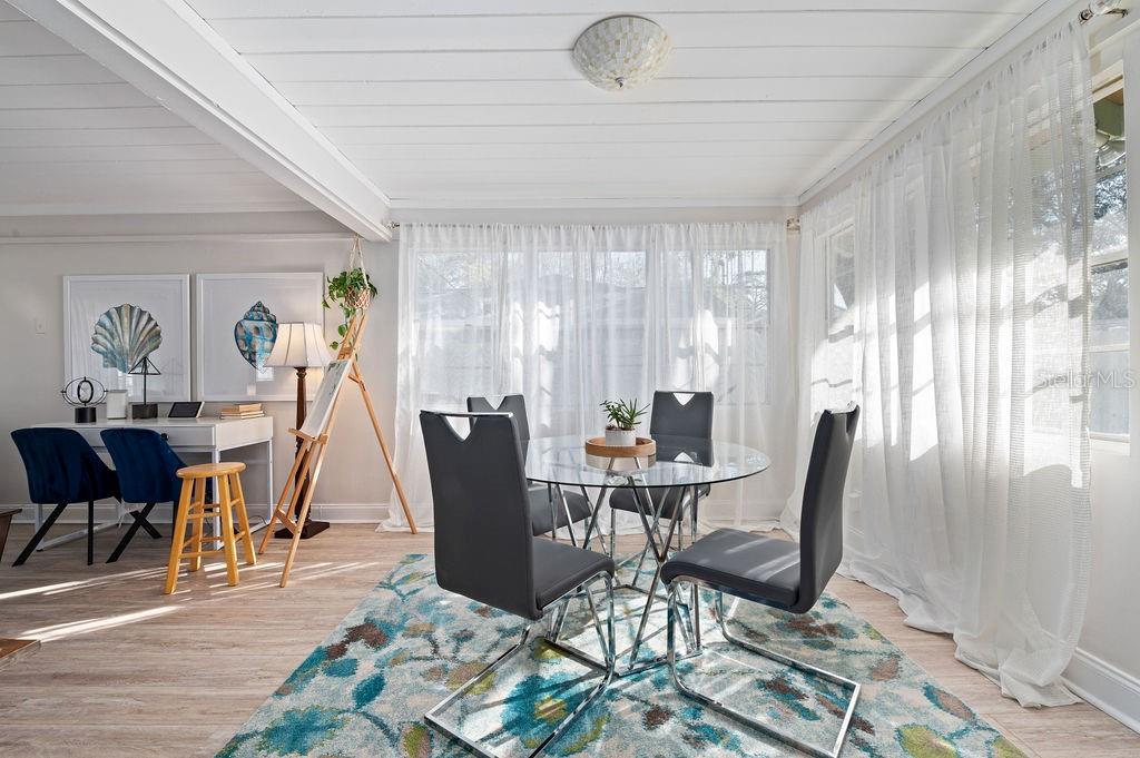 2676 Martin St Property Photo 11