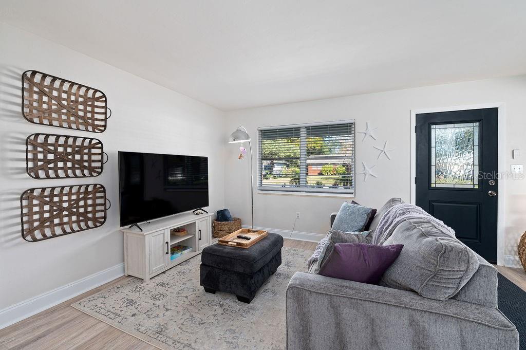 2676 Martin St Property Photo 16