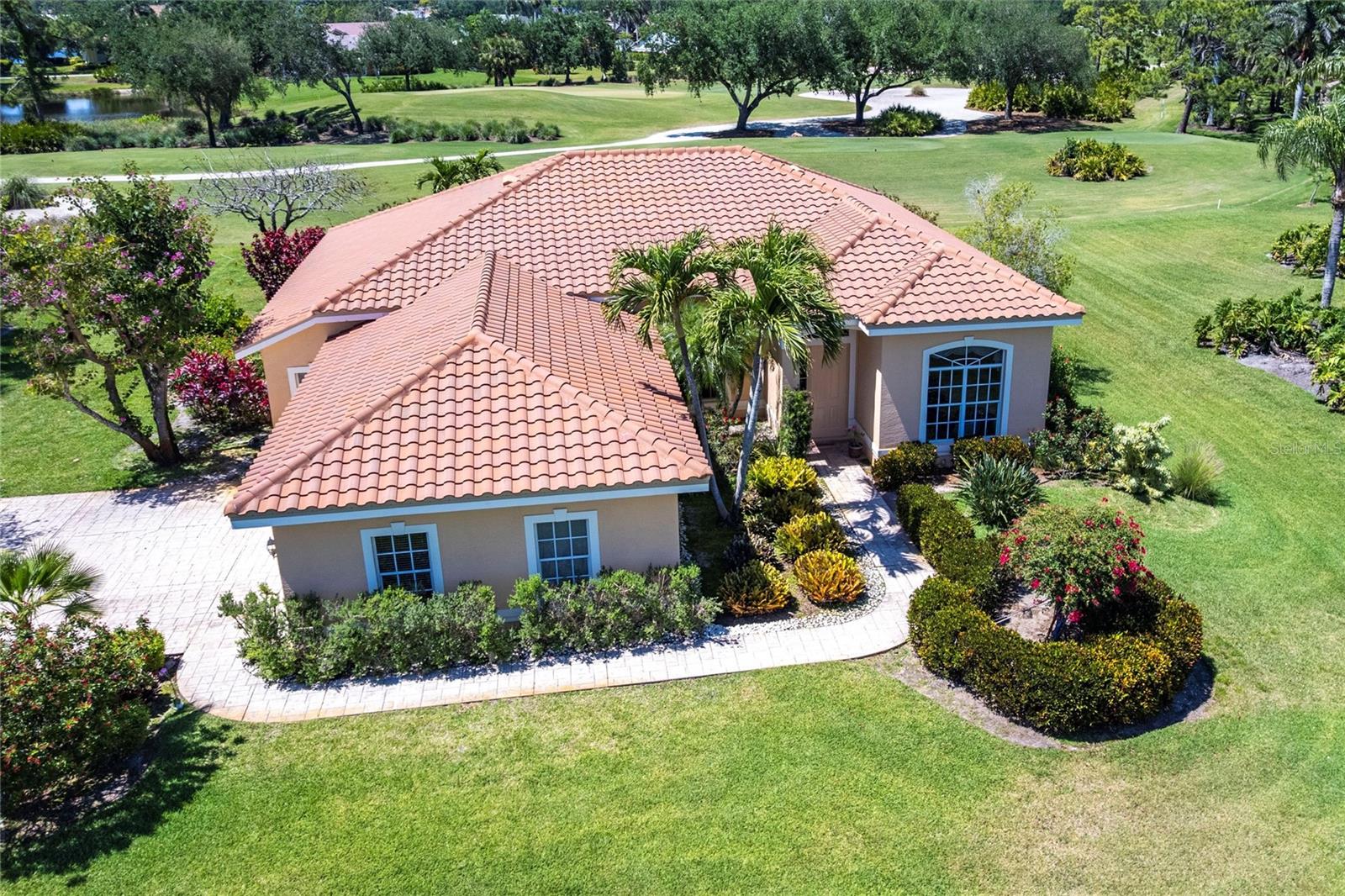 15420 Greenock Ln Property Photo