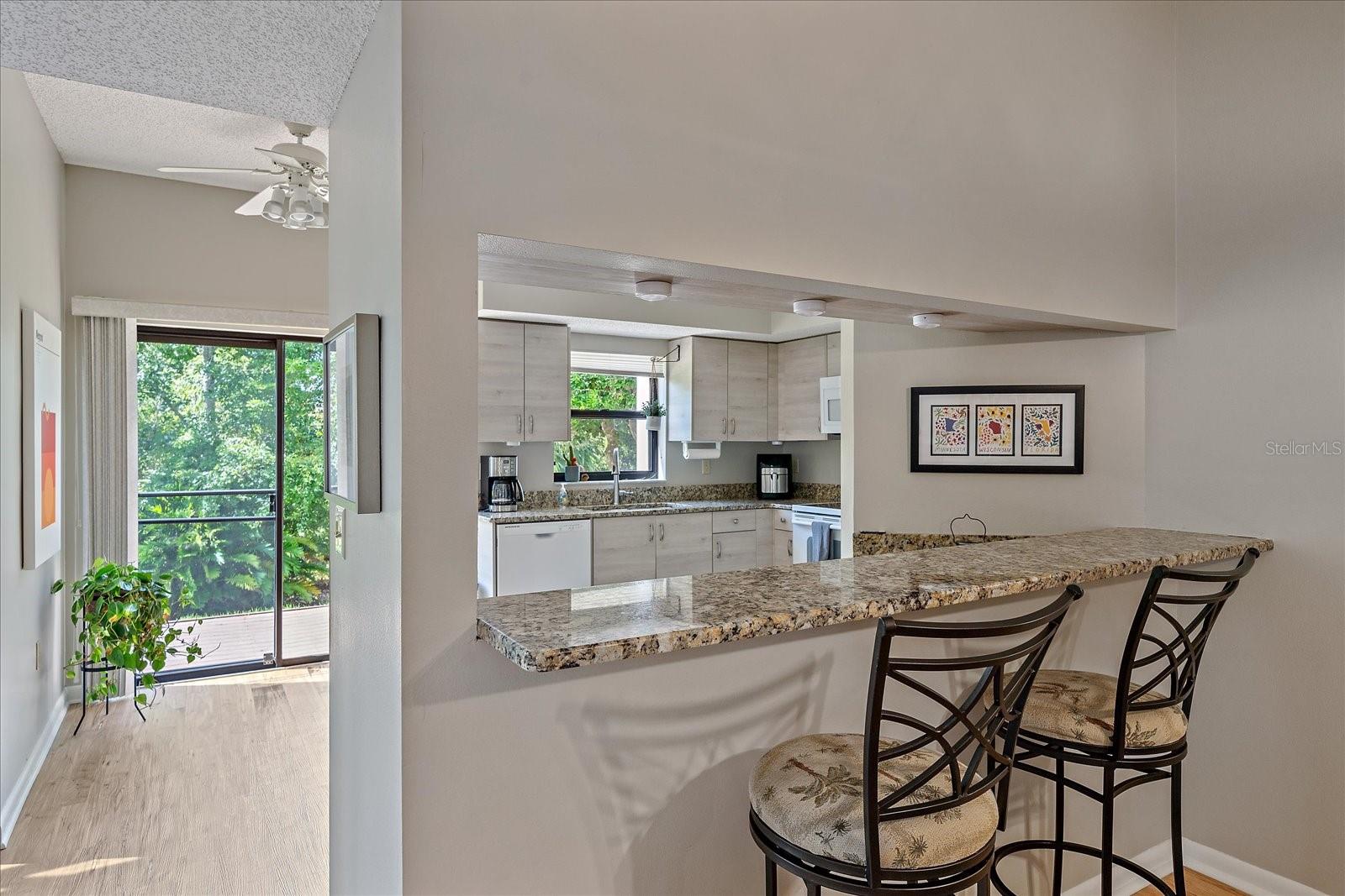 1612 Starling Dr #101 Property Photo 11