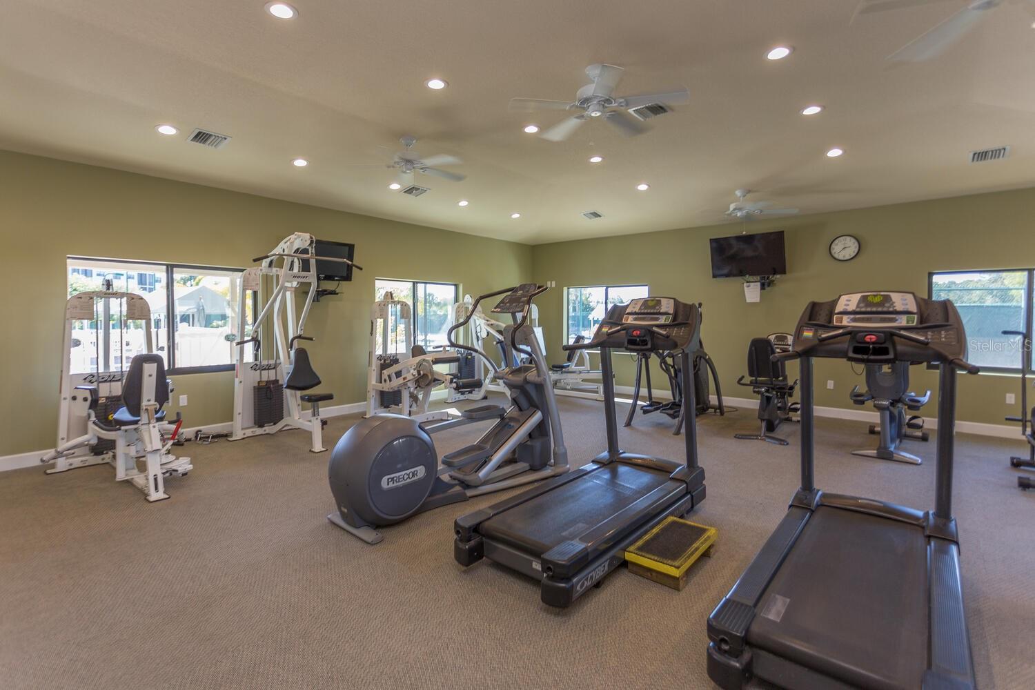 1612 Starling Dr #101 Property Photo 34