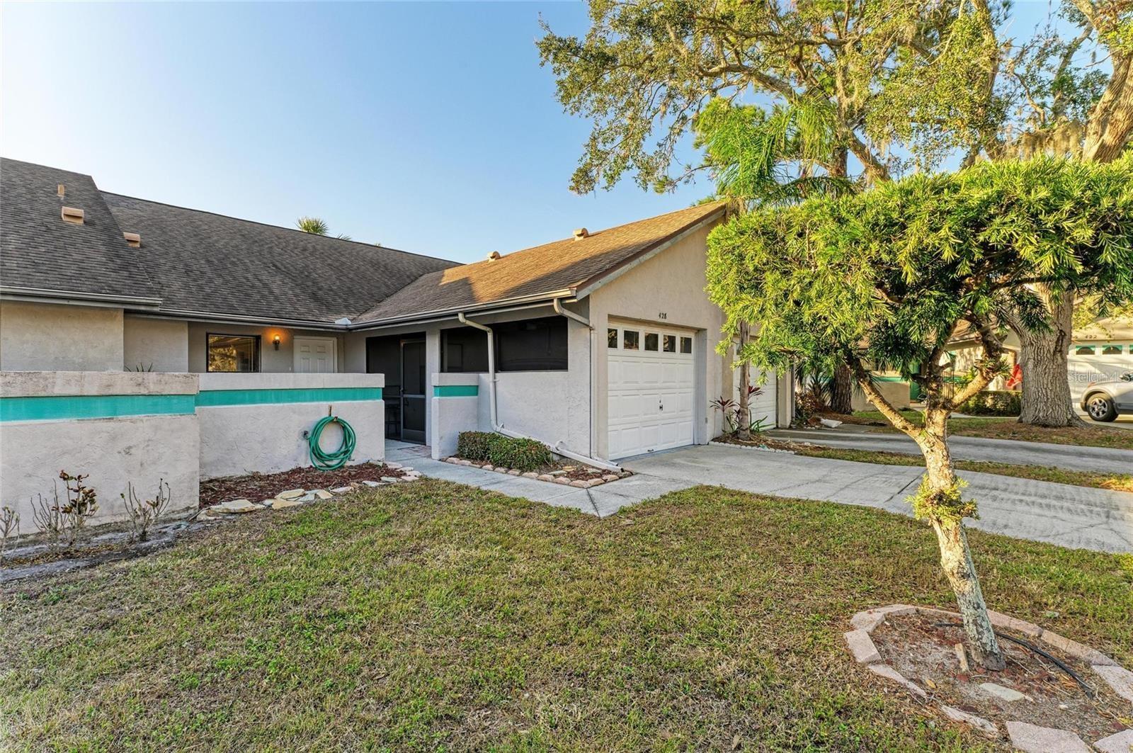 428 40th Ct W Property Photo