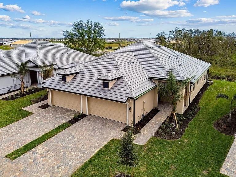 18016 Cherished Loop Property Photo