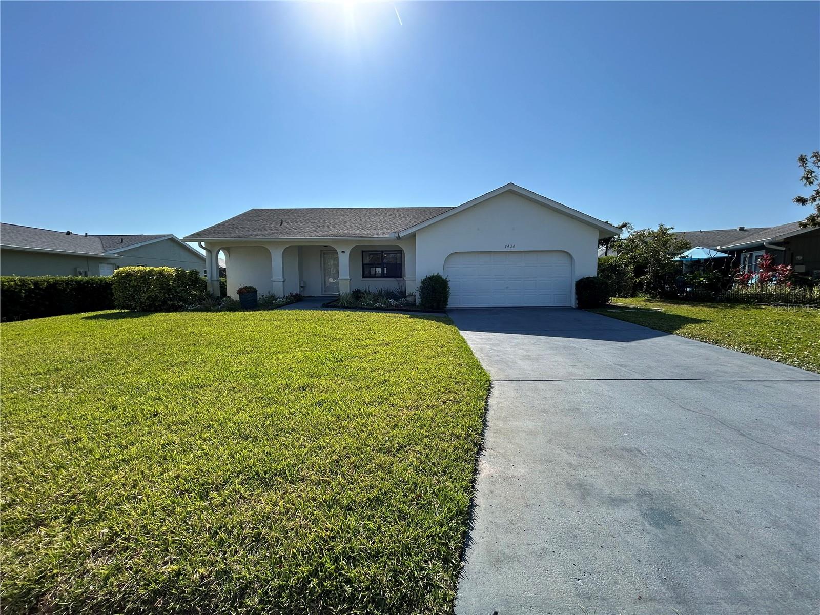 4424 Coral Lake Dr Property Photo