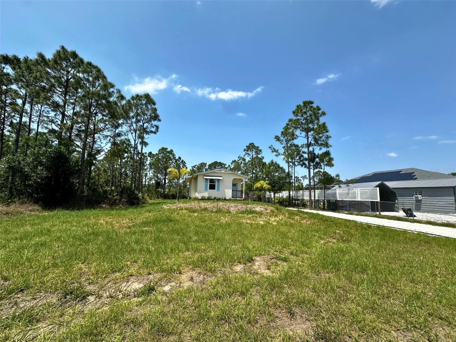 8297 Strasse Blvd Property Photo 9
